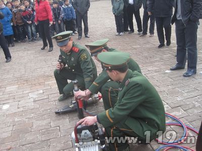 消防知识进校园 提高师生预防处置火灾的